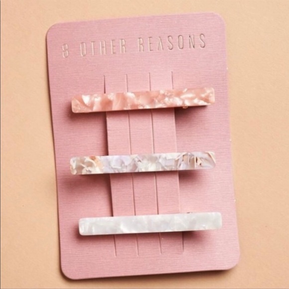 8 Other Reasons Accessories - 5/$25❣️8 Other Reasons Runway Hair Clip Trio